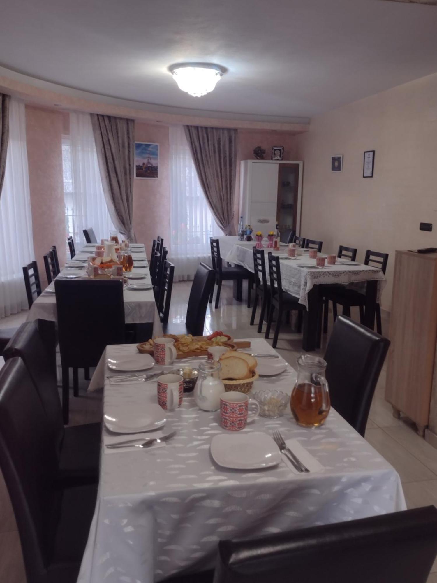 Hotel Popasul Calatorului Moisei Zewnętrze zdjęcie